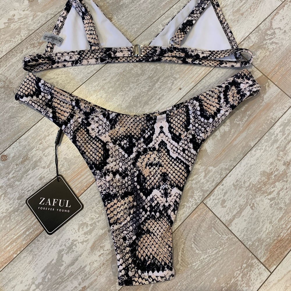 Zaful Snake Skin Bikini Set - Picture 2 of 9